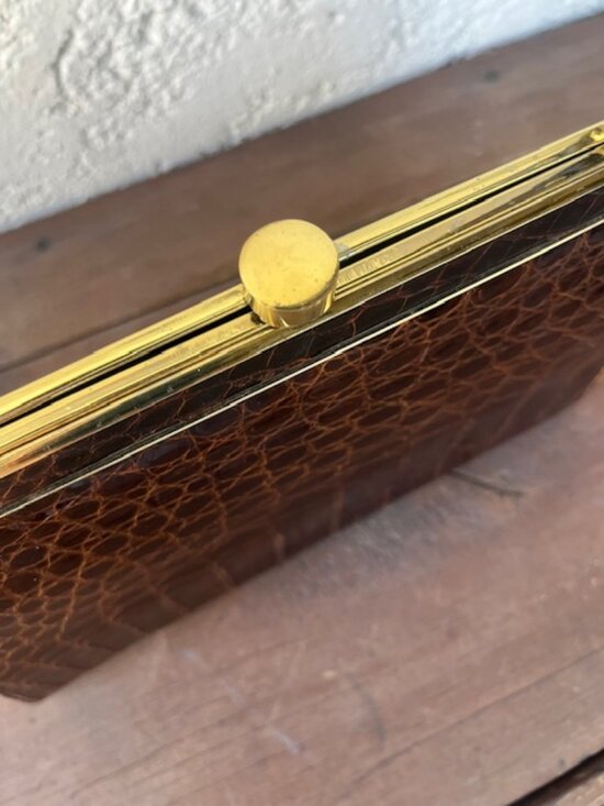 Vintage 1950s Alligator Handbag - Picture 6 of 8